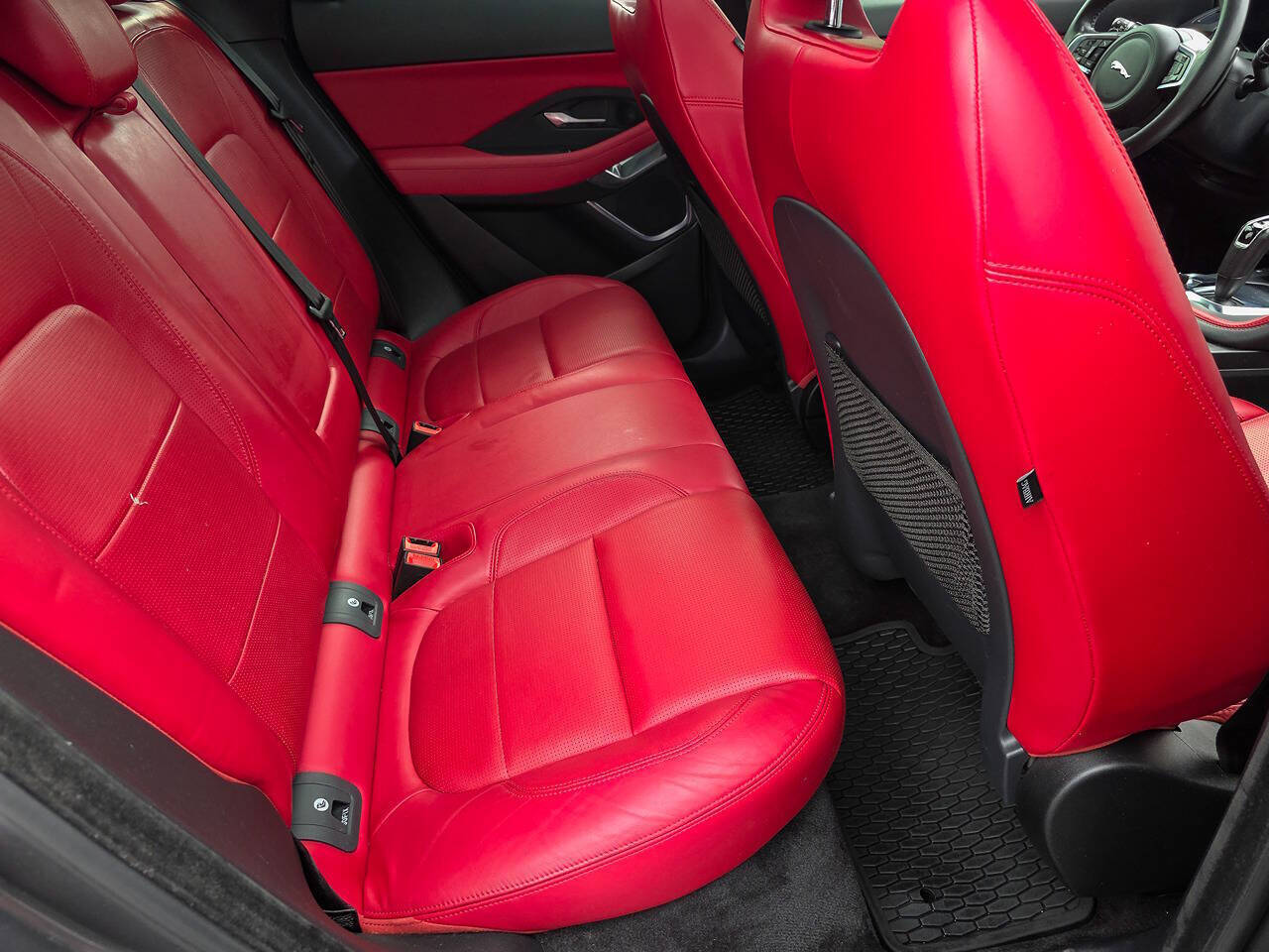 2020 Jaguar E-PACE P300 R Dynamic SE AWD 4dr SUV