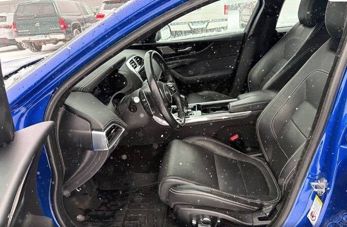 2020 Jaguar XE P300 R Dynamic S AWD 4dr Sedan