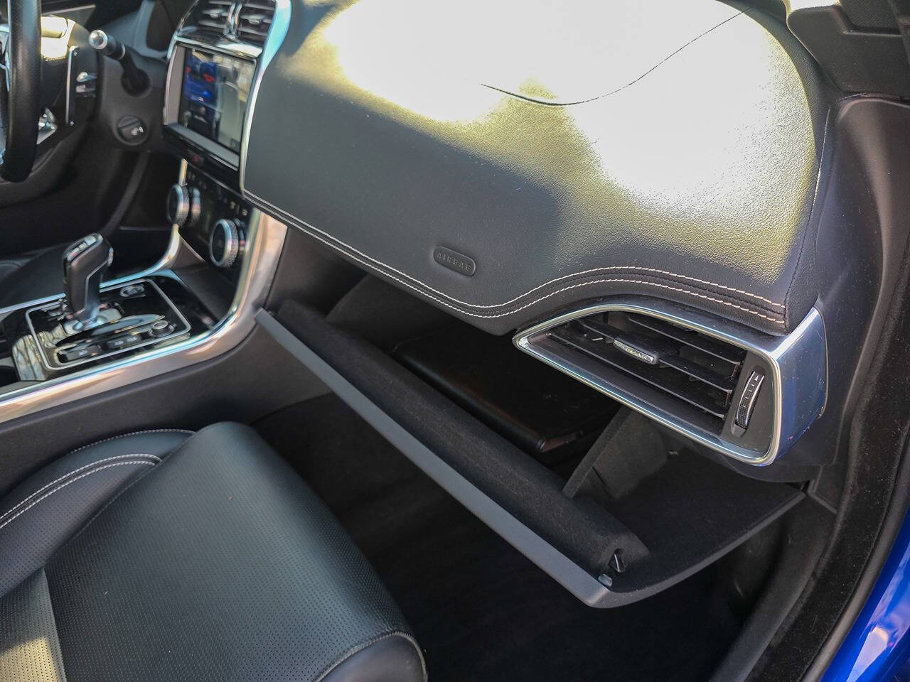 2020 Jaguar XE P300 R Dynamic S AWD 4dr Sedan