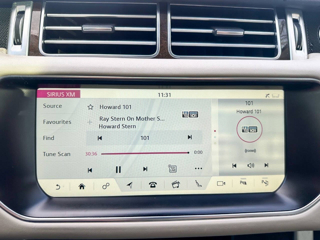 2017 Land Rover Range Rover Supercharged LWB AWD 4dr SUV