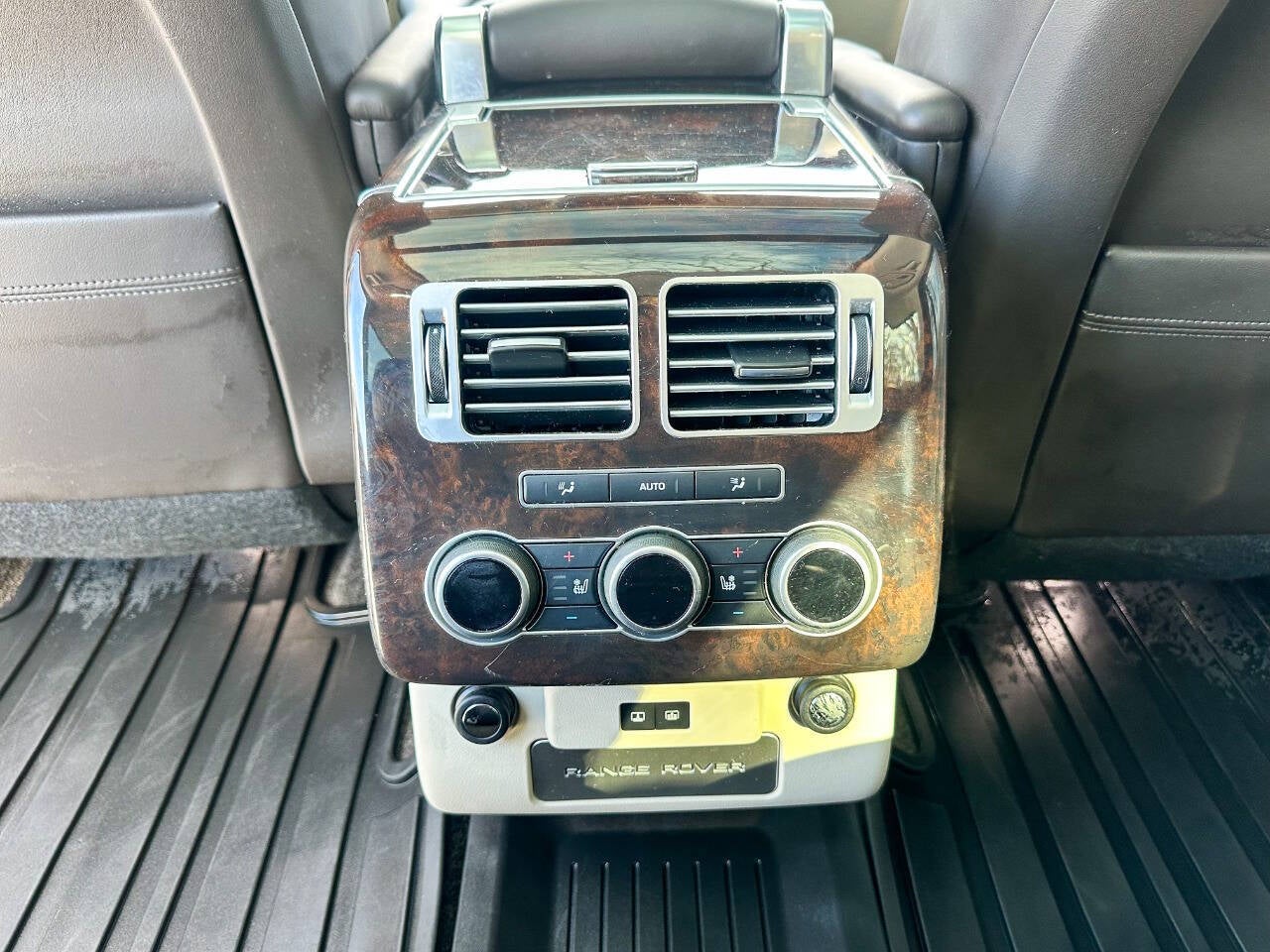 2017 Land Rover Range Rover Supercharged LWB AWD 4dr SUV