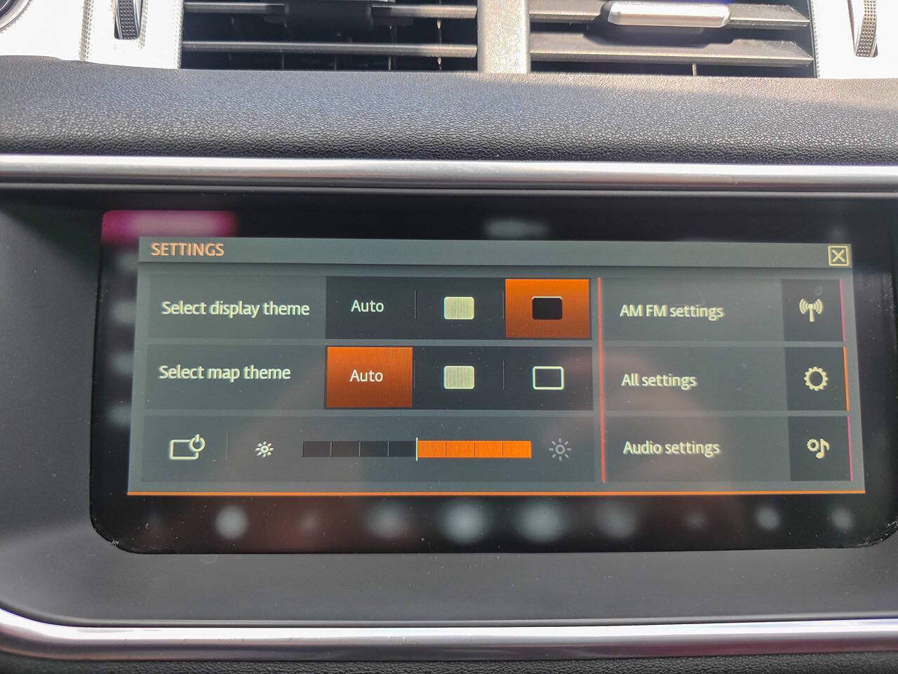 2017 Land Rover Range Rover Evoque HSE Dynamic AWD 4dr SUV