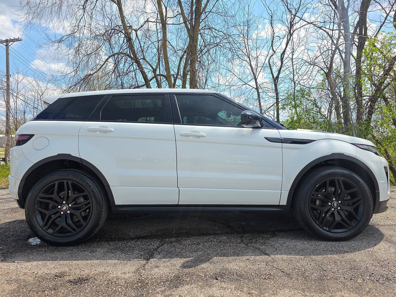 2017 Land Rover Range Rover Evoque HSE Dynamic AWD 4dr SUV