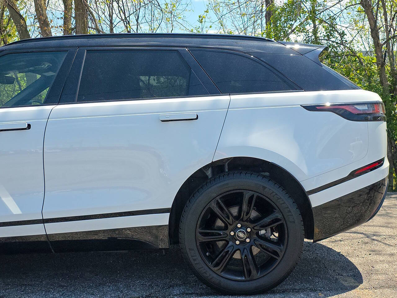 2019 Land Rover Range Rover Velar P250 R Dynamic SE AWD 4dr SUV