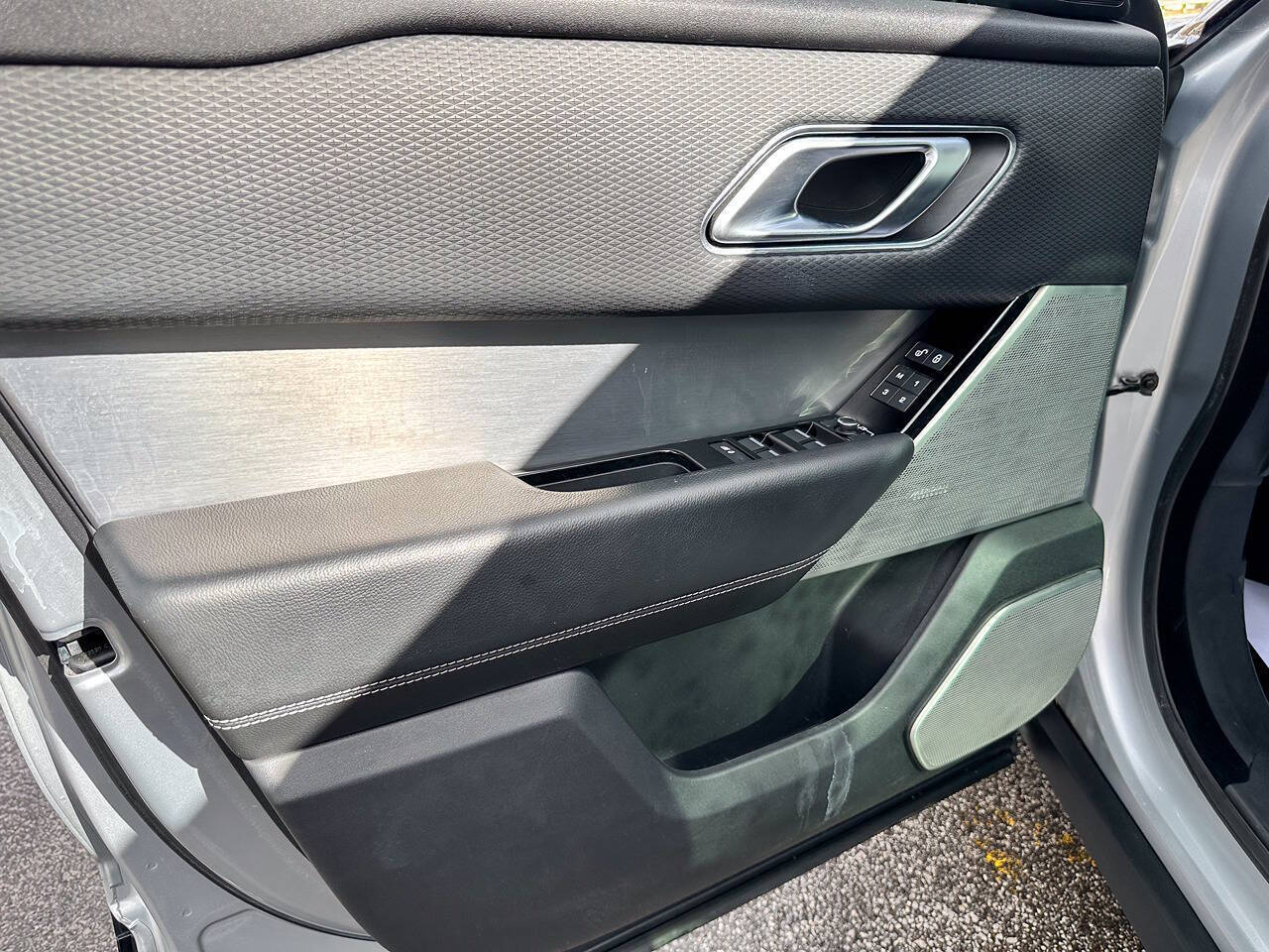 2019 Land Rover Range Rover Velar P250 R Dynamic SE AWD 4dr SUV