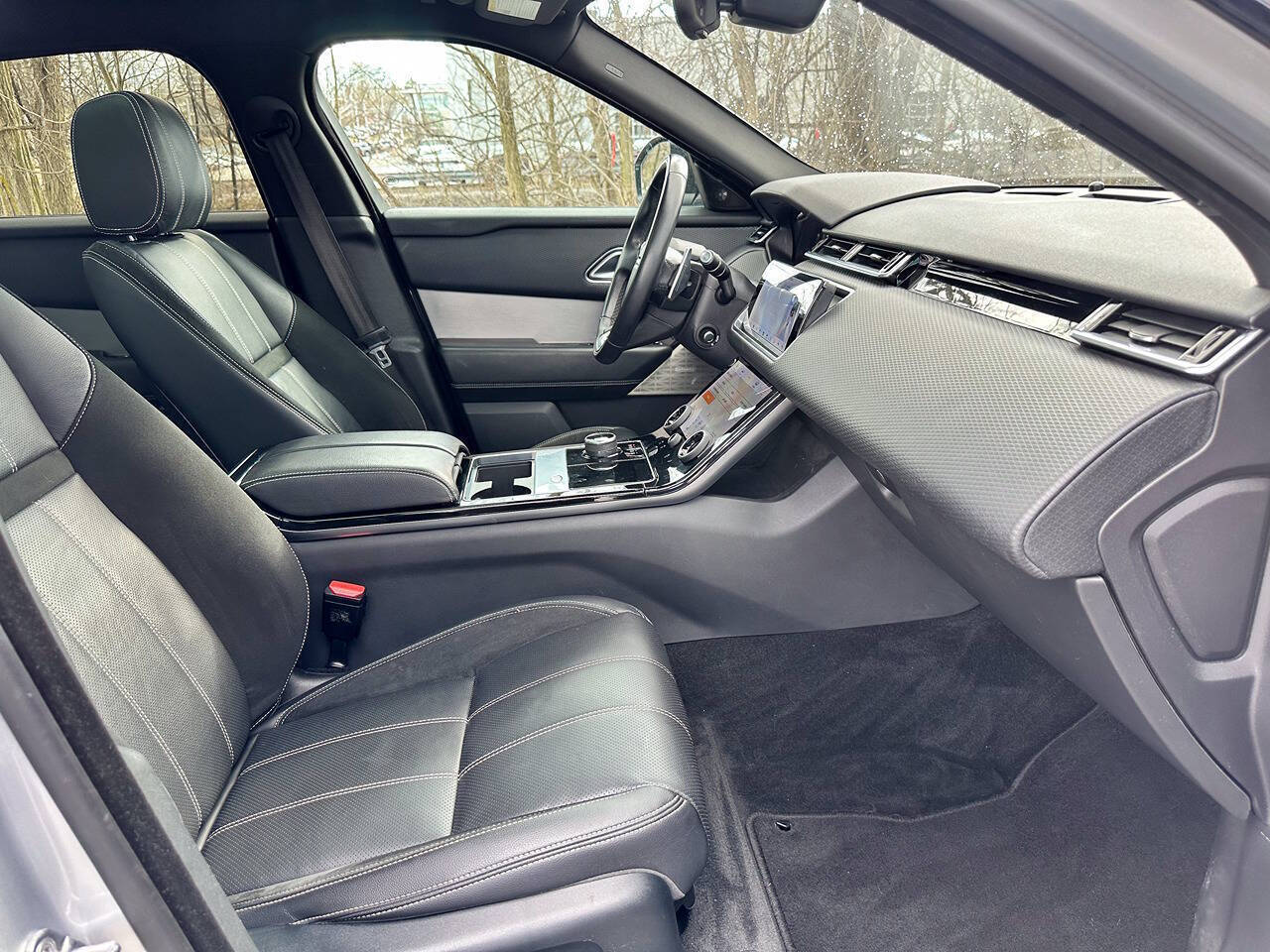 2019 Land Rover Range Rover Velar P250 R Dynamic SE AWD 4dr SUV