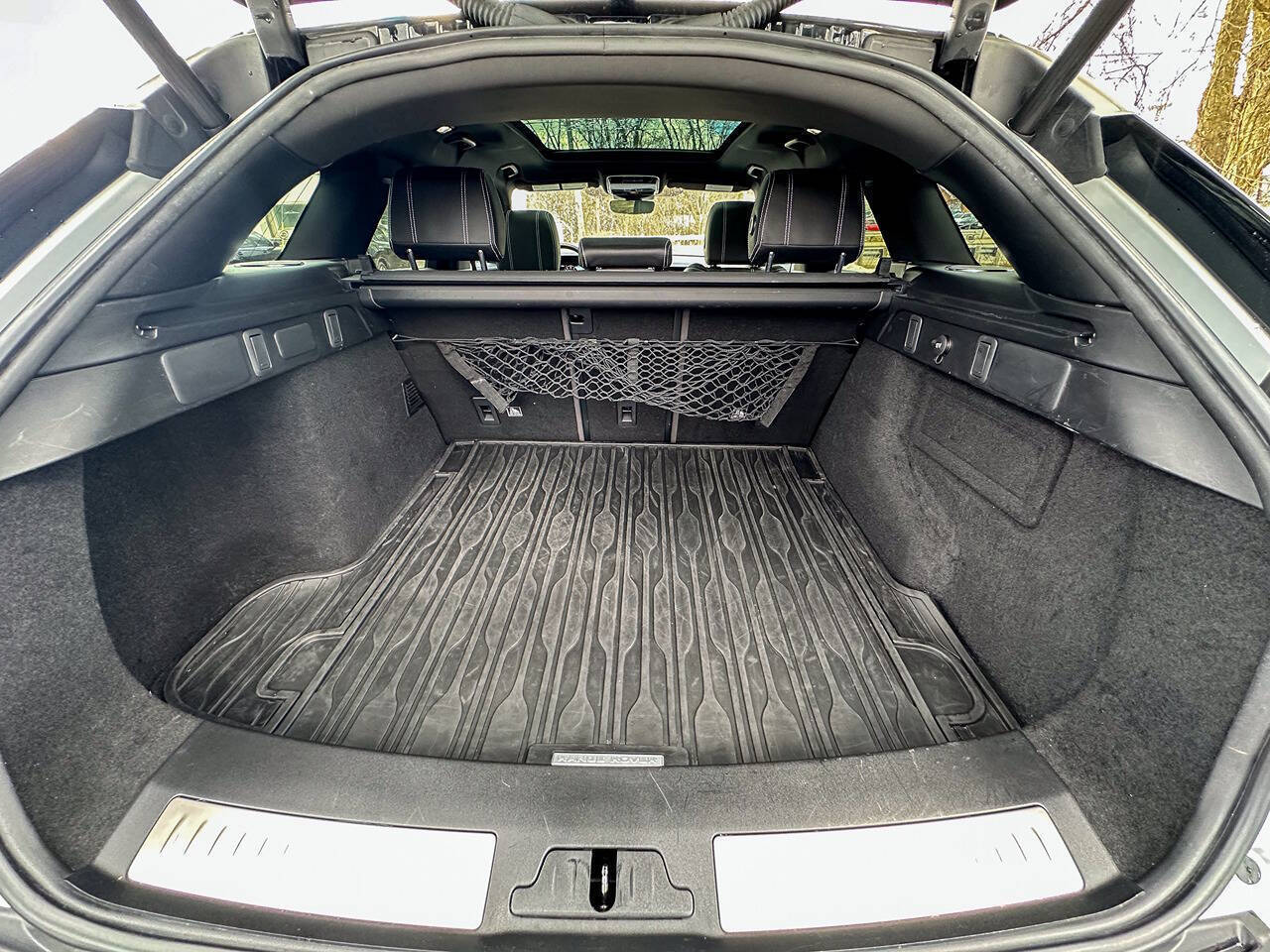 2019 Land Rover Range Rover Velar P250 R Dynamic SE AWD 4dr SUV