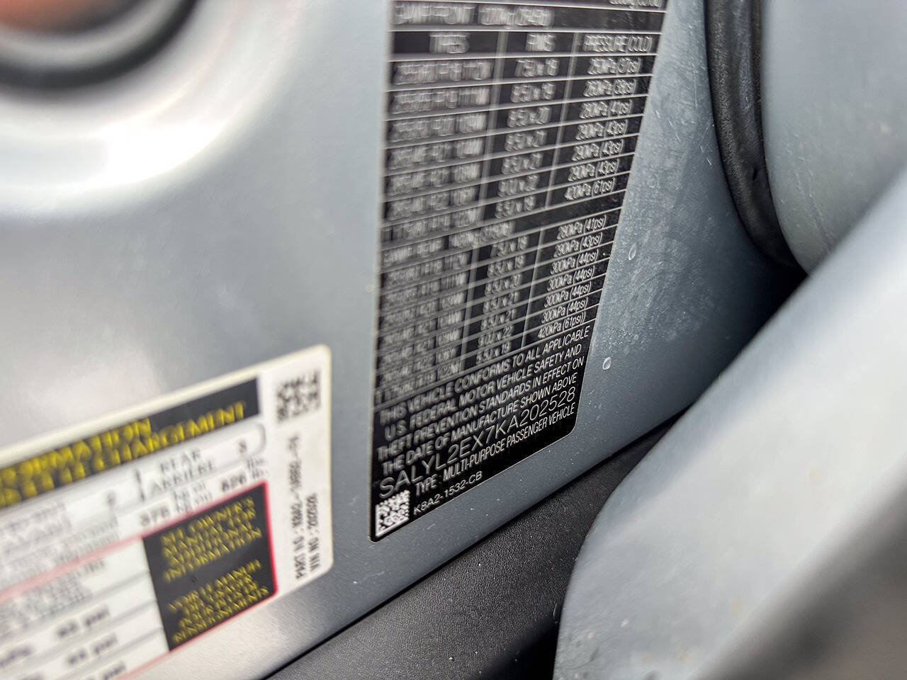 2019 Land Rover Range Rover Velar P250 R Dynamic SE AWD 4dr SUV