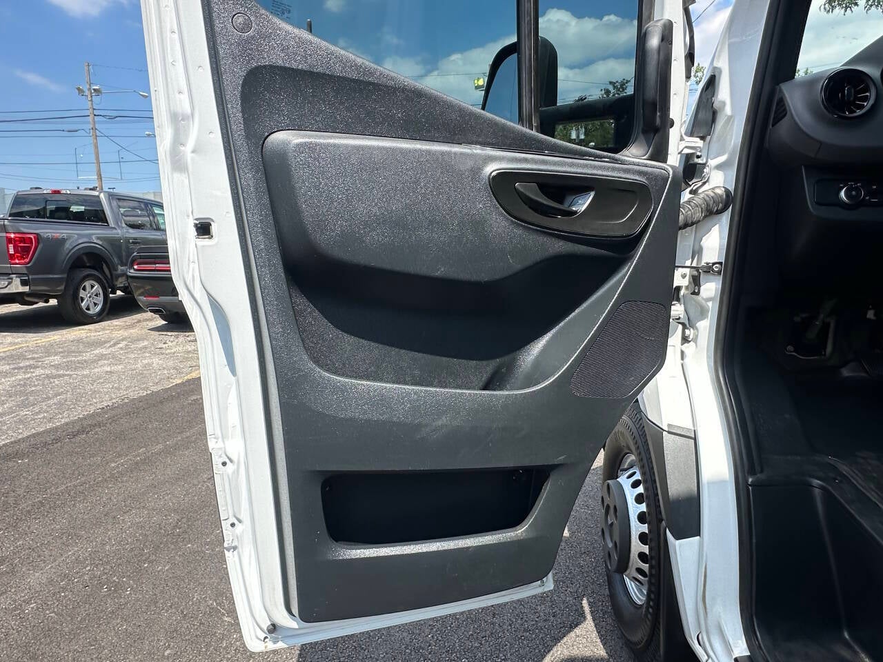 2021 Mercedes-Benz Sprinter 3500XD 4x2 2dr 144 in. WB Chassis (2.0L Diesel I4)