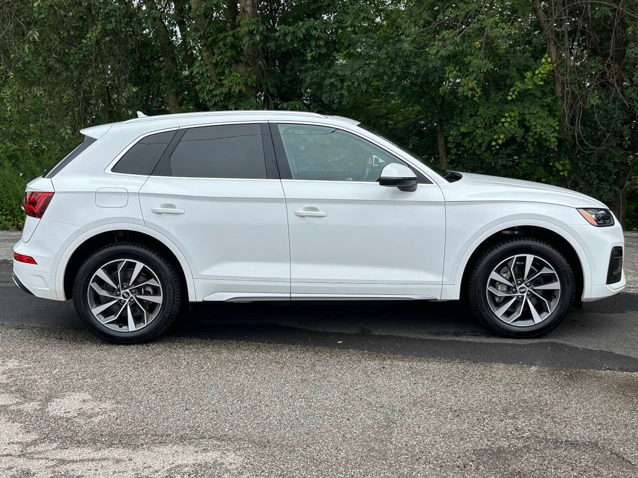 2021 Audi Q5 quattro Premium 45 TFSI AWD 4dr SUV
