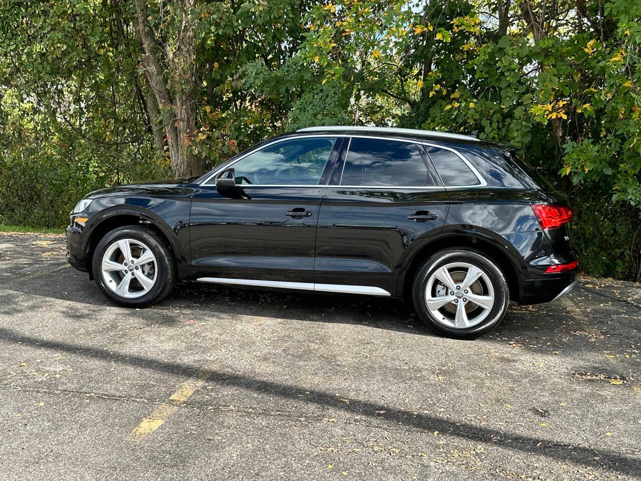 2020 Audi Q5 quattro Premium Plus 45 TFSI AWD 4dr SUV