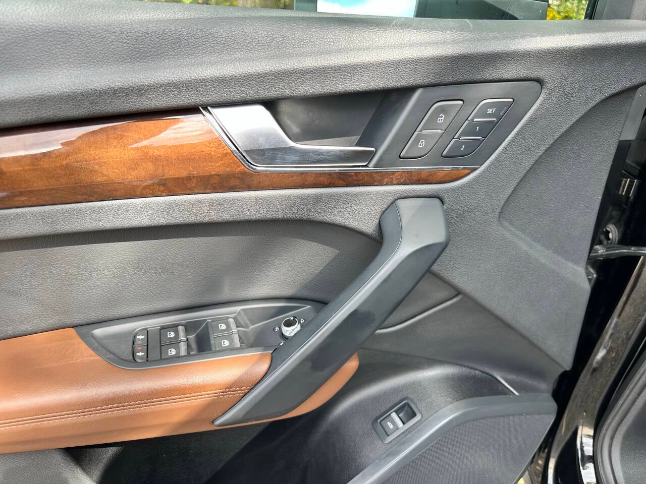 2020 Audi Q5 quattro Premium Plus 45 TFSI AWD 4dr SUV