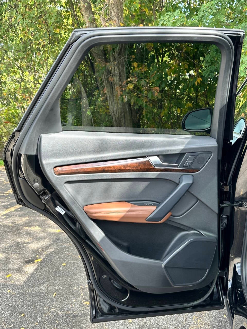 2020 Audi Q5 quattro Premium Plus 45 TFSI AWD 4dr SUV