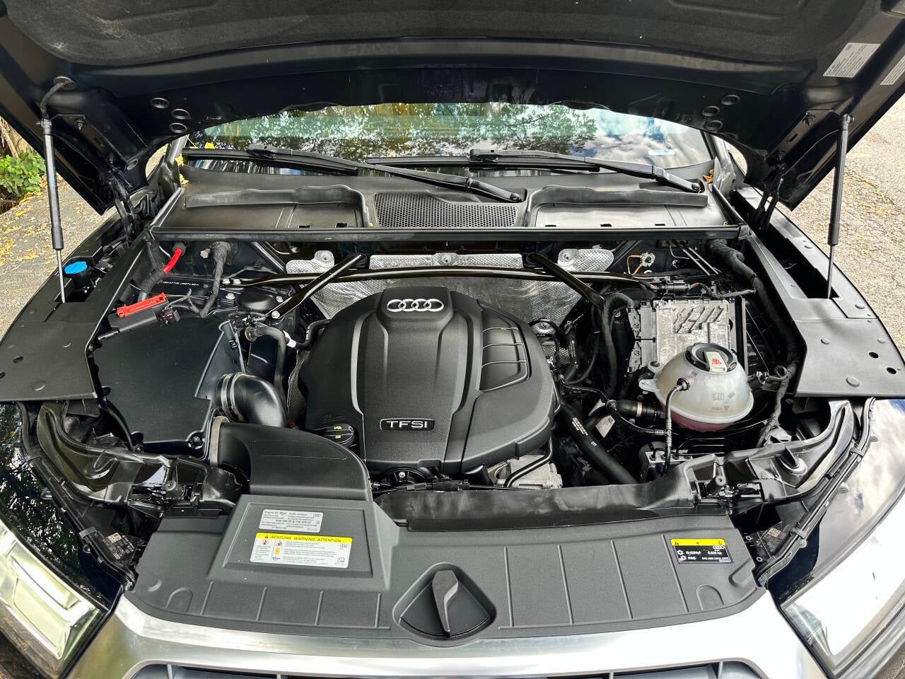 2020 Audi Q5 quattro Premium Plus 45 TFSI AWD 4dr SUV