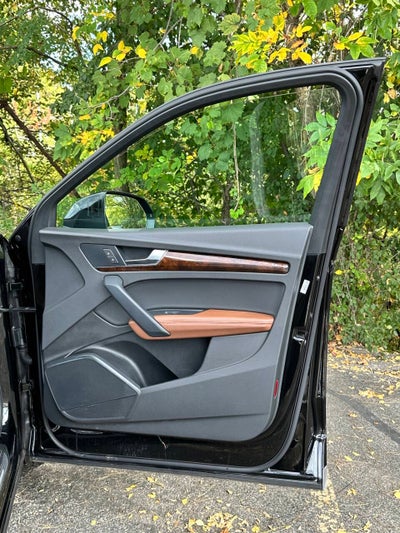 2020 Audi Q5 quattro Premium Plus 45 TFSI AWD 4dr SUV