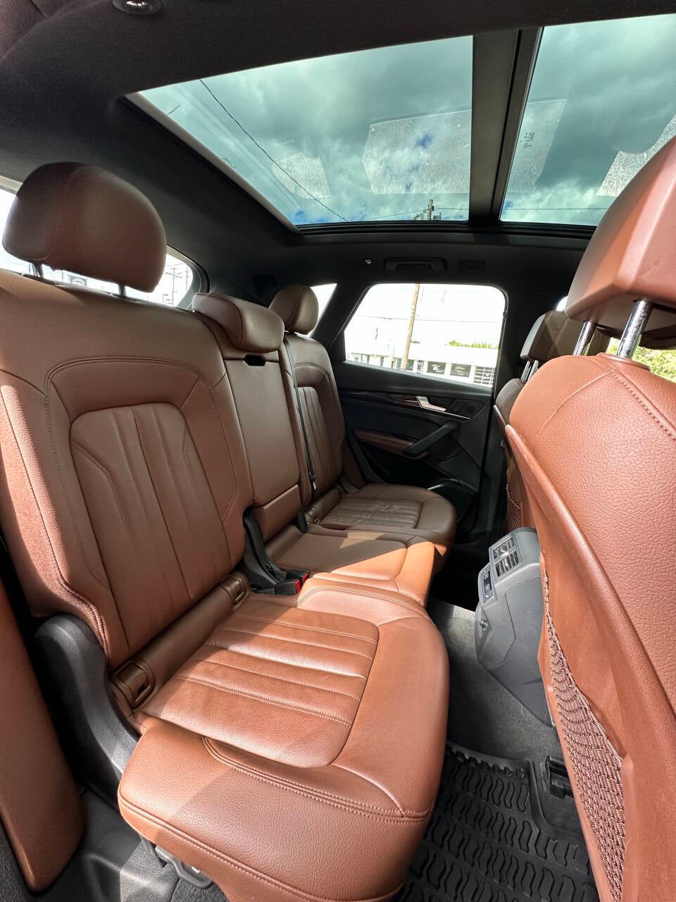 2020 Audi Q5 quattro Premium Plus 45 TFSI AWD 4dr SUV