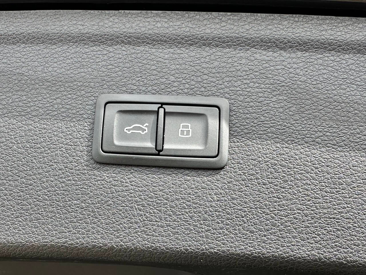 2020 Audi Q5 quattro Premium Plus 45 TFSI AWD 4dr SUV