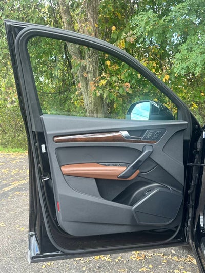 2020 Audi Q5 quattro Premium Plus 45 TFSI AWD 4dr SUV