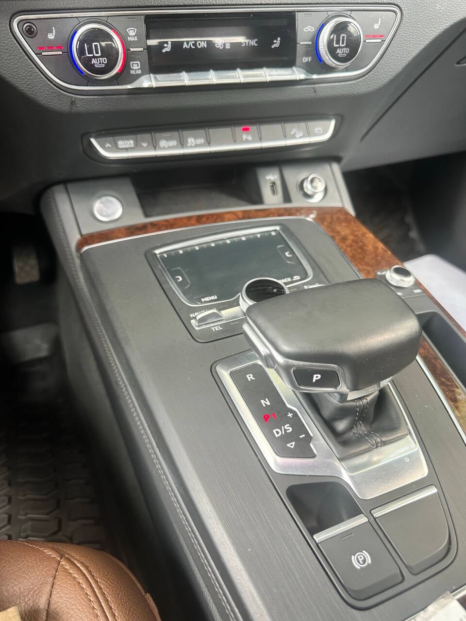 2020 Audi Q5 quattro Premium Plus 45 TFSI AWD 4dr SUV