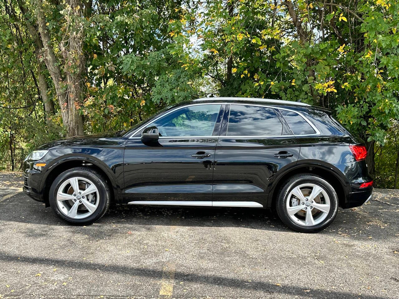2020 Audi Q5 quattro Premium Plus 45 TFSI AWD 4dr SUV