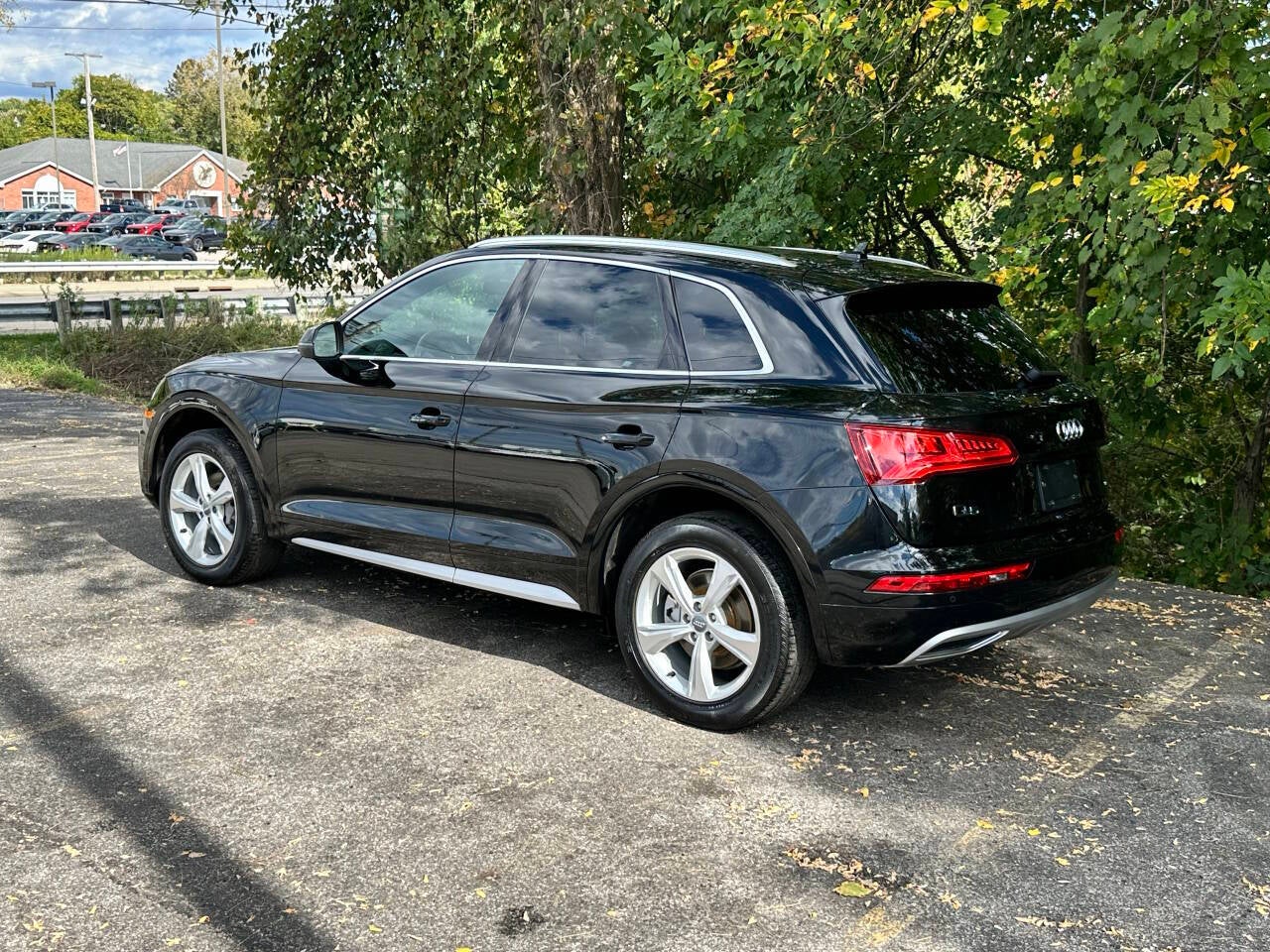 2020 Audi Q5 quattro Premium Plus 45 TFSI AWD 4dr SUV