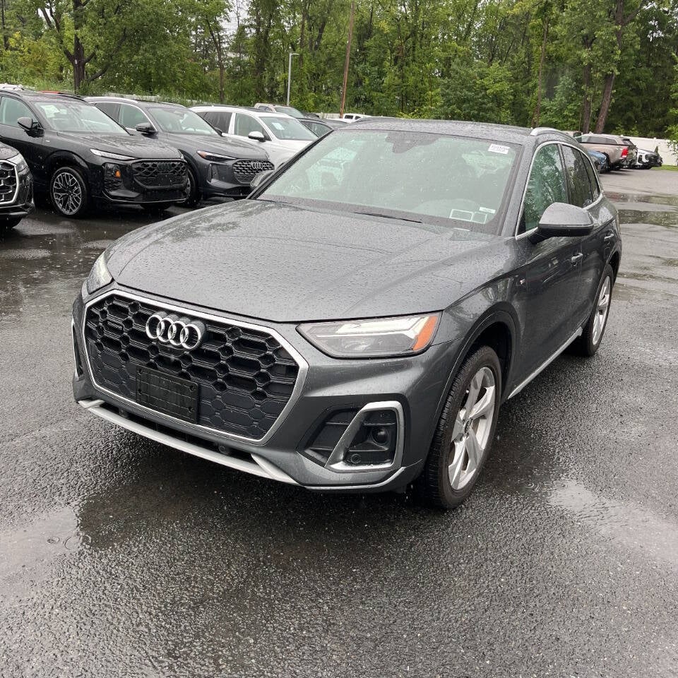 2022 Audi Q5 quattro S line Prem Plus 45 TFSI AWD Premium 4dr SUV