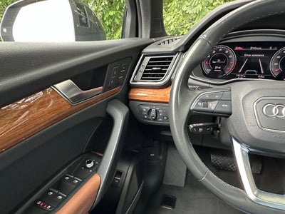 2022 Audi Q5 quattro S line Prem Plus 45 TFSI AWD Premium 4dr SUV