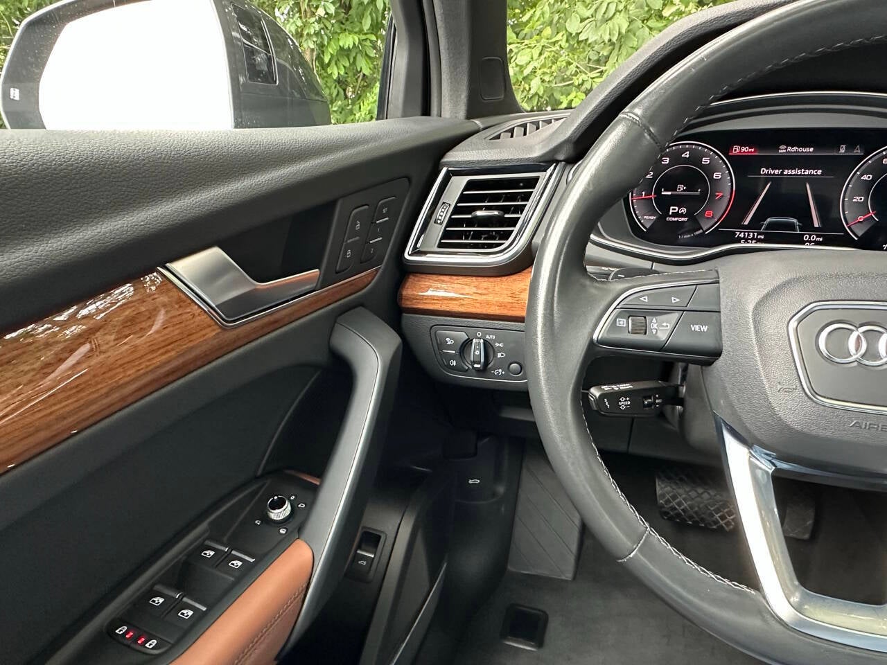 2022 Audi Q5 quattro S line Prem Plus 45 TFSI AWD Premium 4dr SUV
