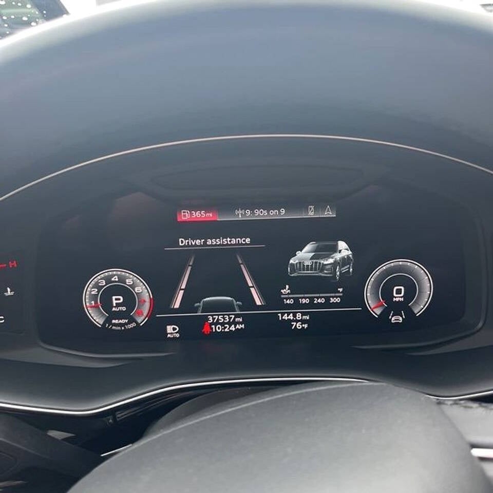 2023 Audi Q7 quattro Premium Plus 45 TFSI AWD 4dr SUV