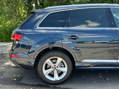 2023 Audi Q7 quattro Premium Plus 45 TFSI AWD 4dr SUV