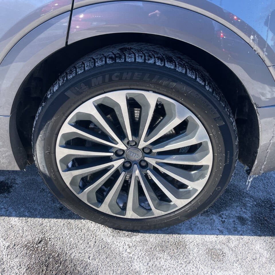 2019 Audi e-tron quattro Prestige AWD 4dr SUV