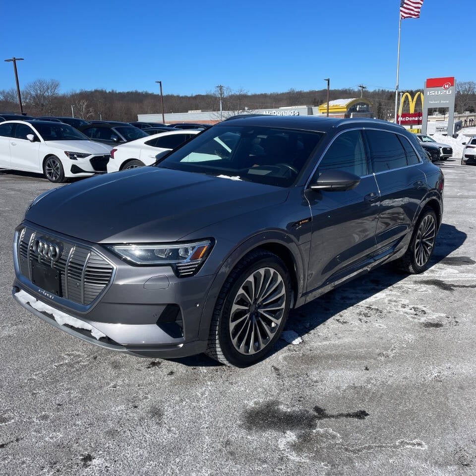 2019 Audi e-tron quattro Prestige AWD 4dr SUV