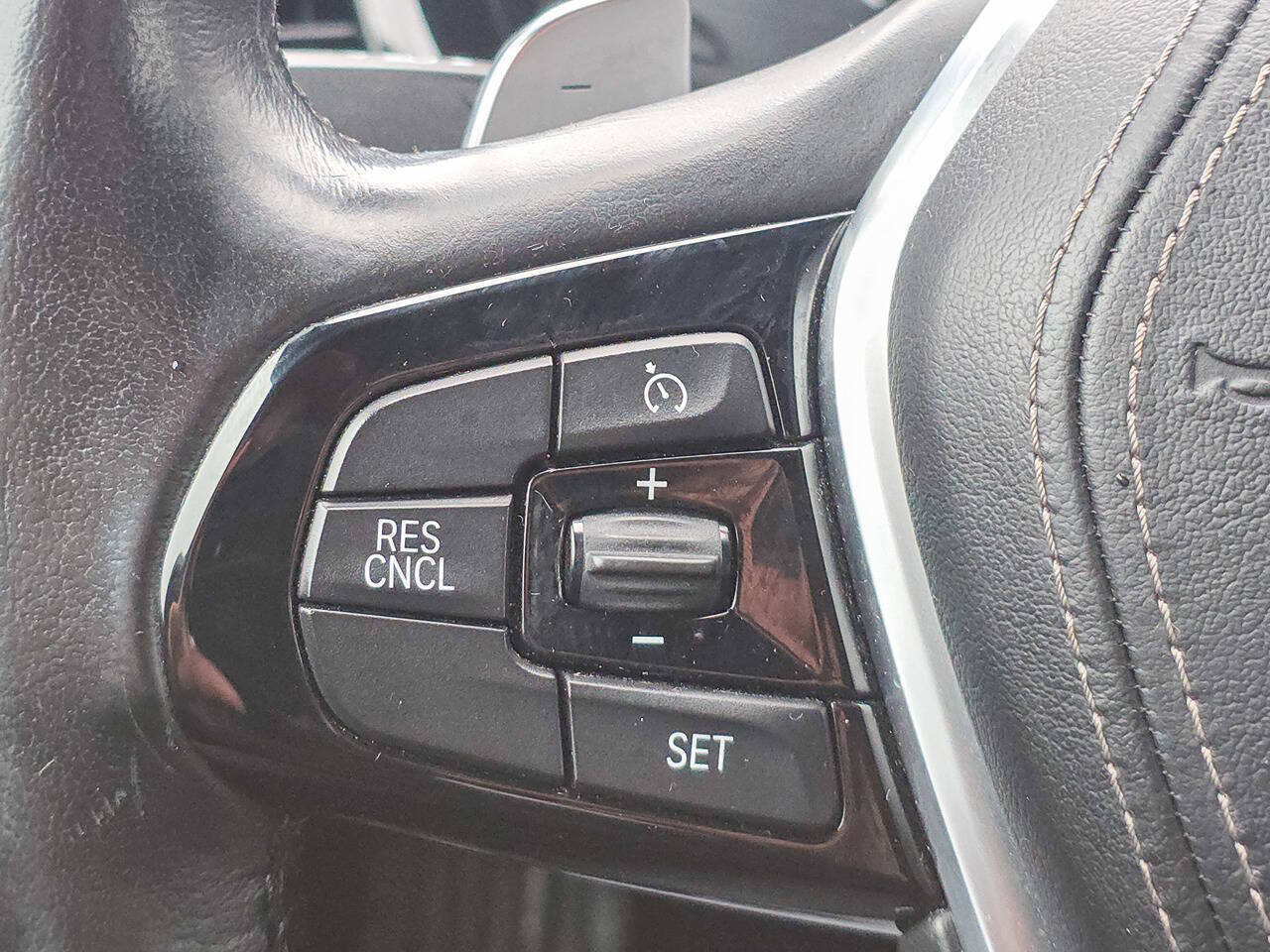 2017 BMW 5 Series 530i xDrive AWD 4dr Sedan