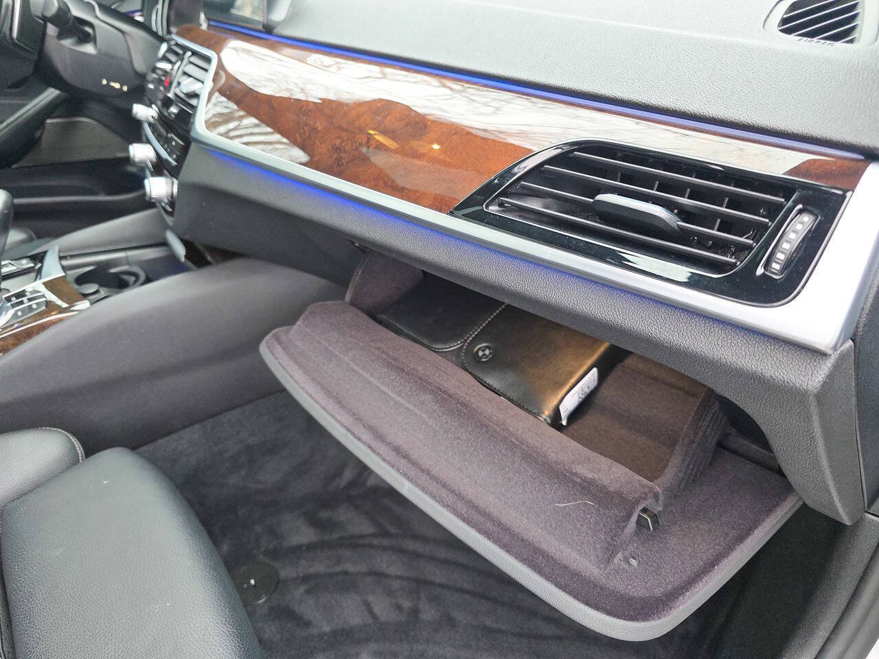 2017 BMW 5 Series 530i xDrive AWD 4dr Sedan