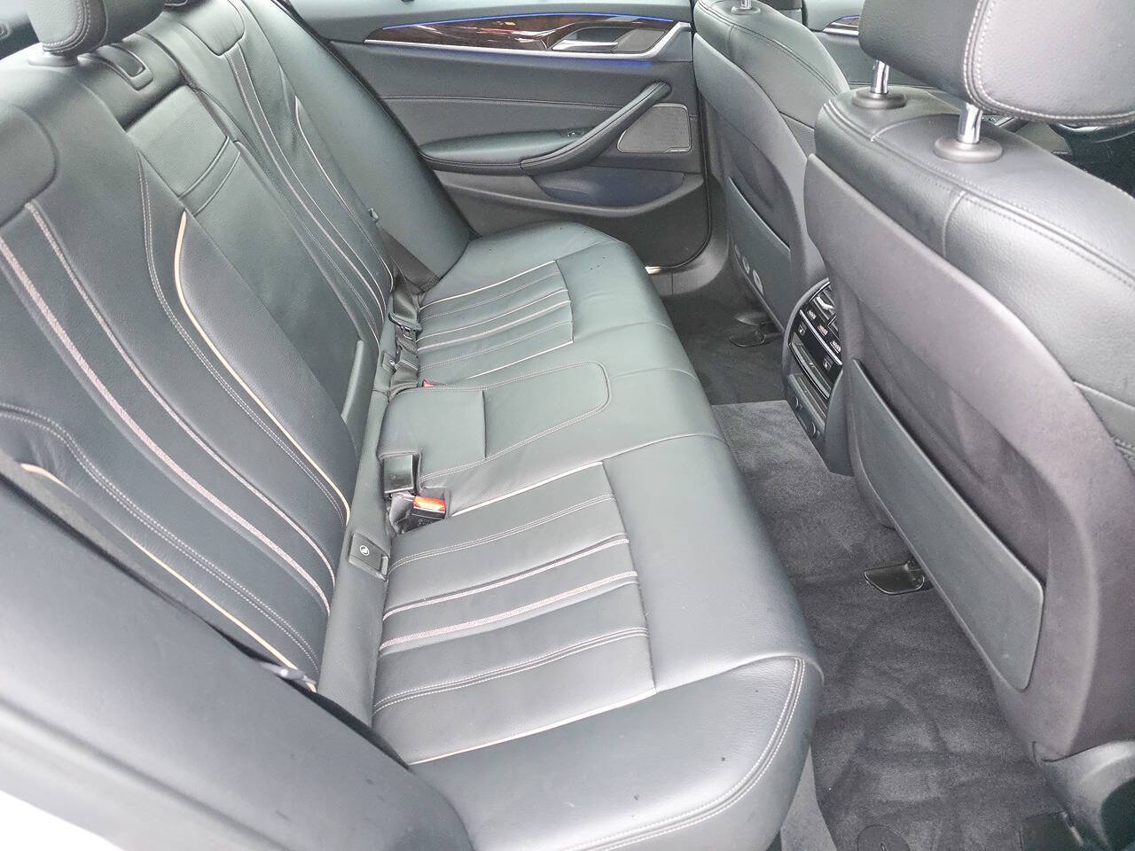 2017 BMW 5 Series 530i xDrive AWD 4dr Sedan