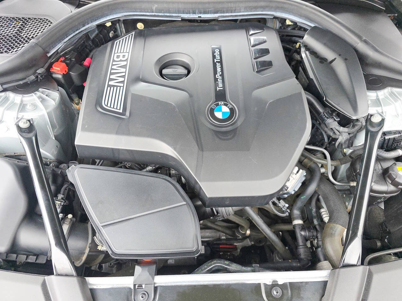 2017 BMW 5 Series 530i xDrive AWD 4dr Sedan