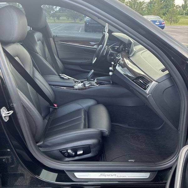 2018 BMW 5 Series 530i xDrive AWD 4dr Sedan