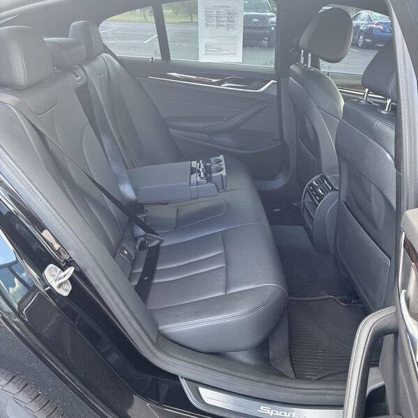 2018 BMW 5 Series 530i xDrive AWD 4dr Sedan