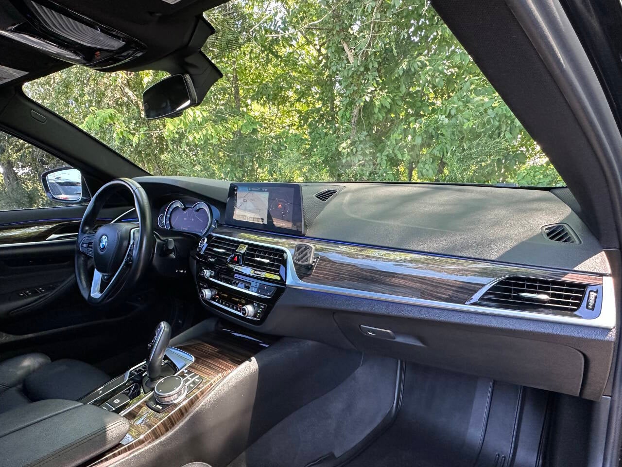 2018 BMW 5 Series 530i xDrive AWD 4dr Sedan