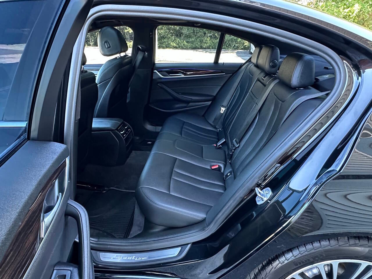 2018 BMW 5 Series 530i xDrive AWD 4dr Sedan