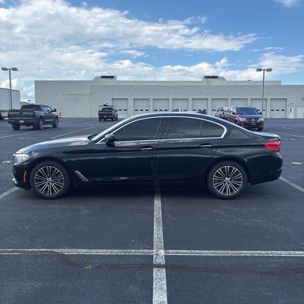 2018 BMW 5 Series 530i xDrive AWD 4dr Sedan