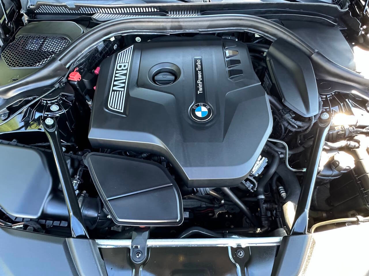 2018 BMW 5 Series 530i xDrive AWD 4dr Sedan