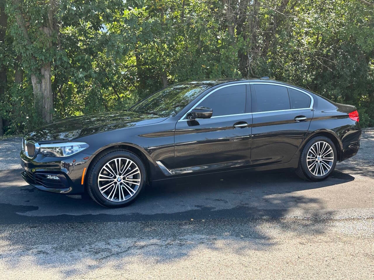 2018 BMW 5 Series 530i xDrive AWD 4dr Sedan