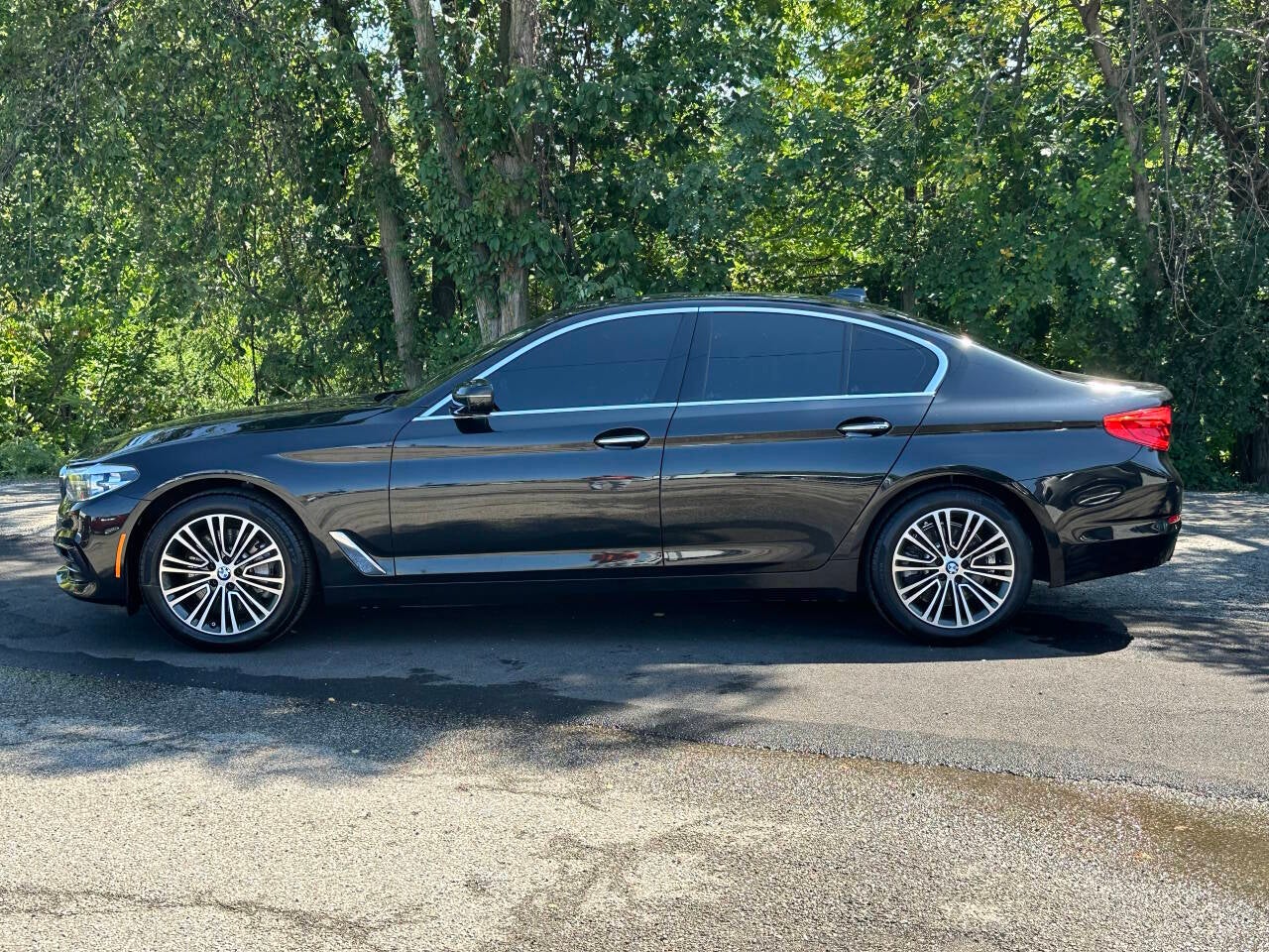 2018 BMW 5 Series 530i xDrive AWD 4dr Sedan