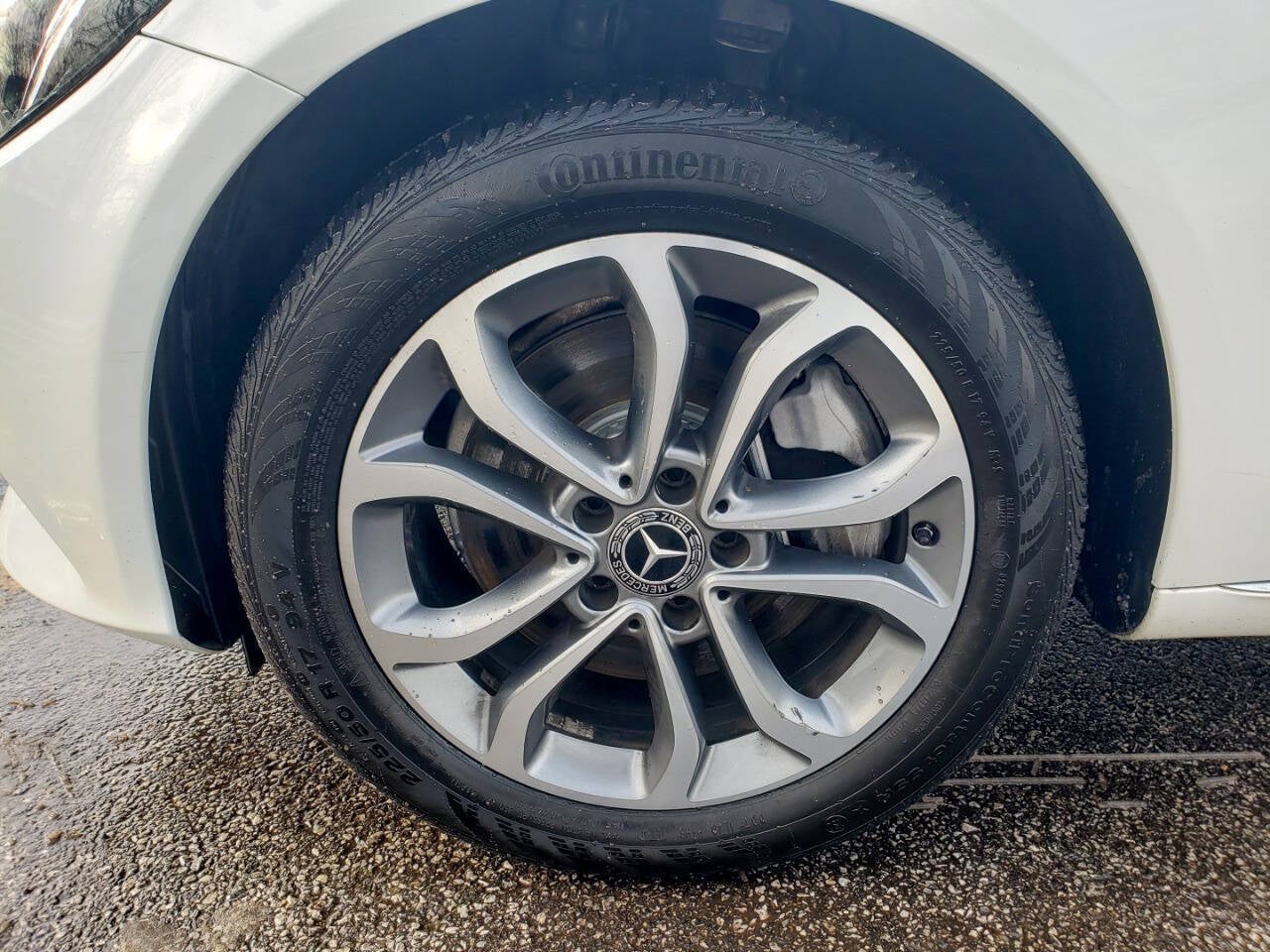 2018 Mercedes-Benz C-Class C 300 4MATIC® AWD 4dr Sedan