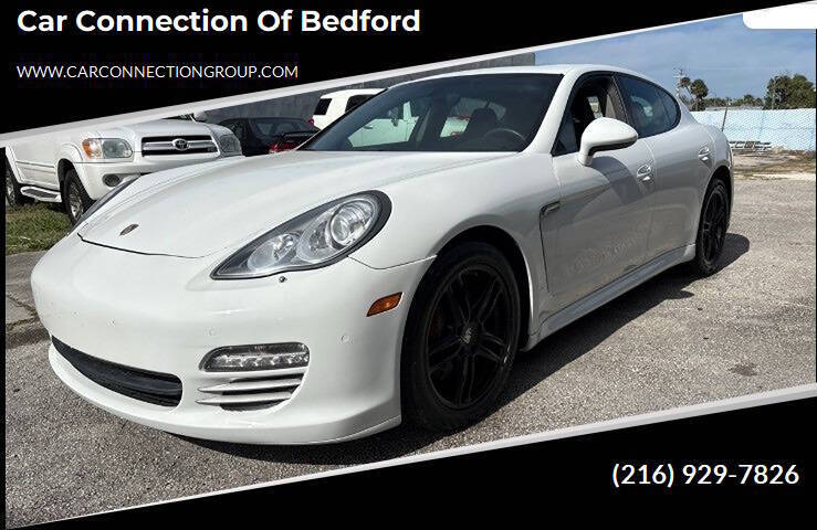 2013 Porsche Panamera 4 AWD 4dr Sedan