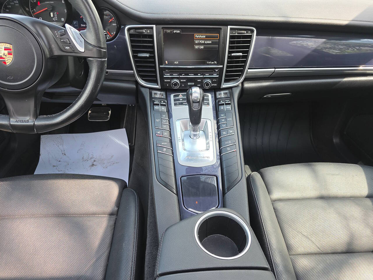 2013 Porsche Panamera 4 AWD 4dr Sedan