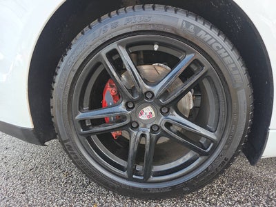 2013 Porsche Panamera 4 AWD 4dr Sedan