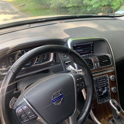 2014 Volvo XC60 T6 Premier Plus AWD 4dr SUV