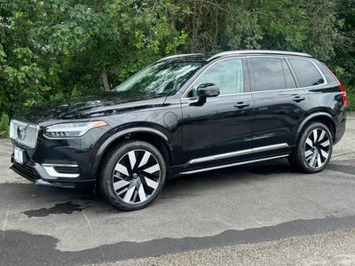 2023 Volvo XC90 Recharge T8 Ultimate Bright Theme 6P eAWD 6 Passenger 4dr SUV